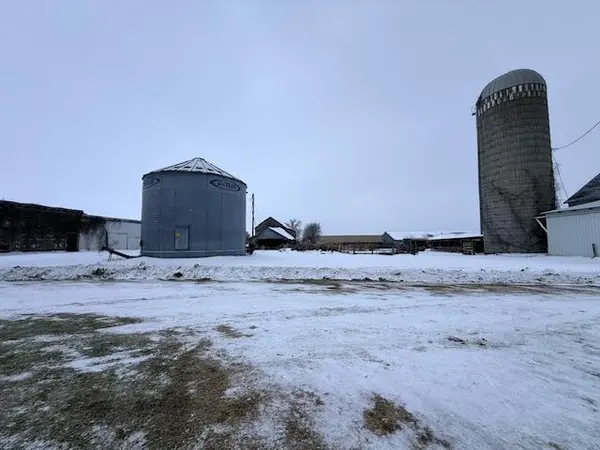 11984 South Prairie DR, Caledonia, MN 55921