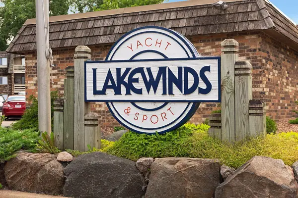 4371 Wilshire BLVD #308, Mound, MN 55364