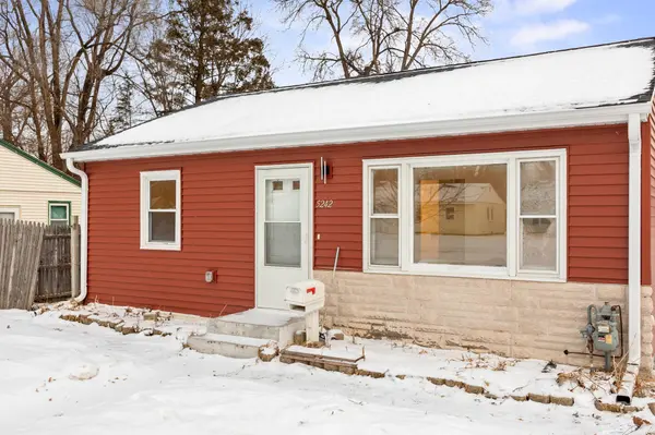 5242 Louisiana AVE N, Crystal, MN 55428