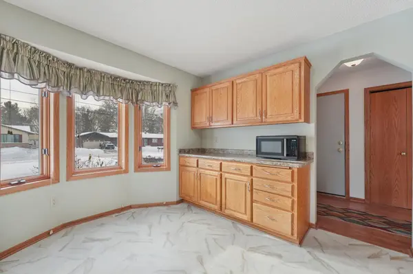 1571 75th AVE NE, Fridley, MN 55432