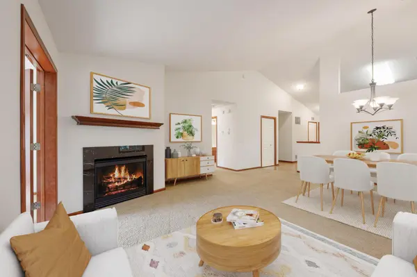 376 Arrowhead DR, Lino Lakes, MN 55014