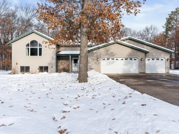 3884 Woodlawn ST, Brainerd, MN 56401