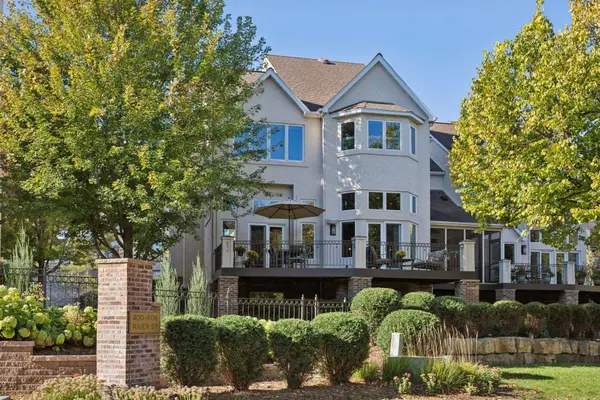 606 River ST, Minneapolis, MN 55401