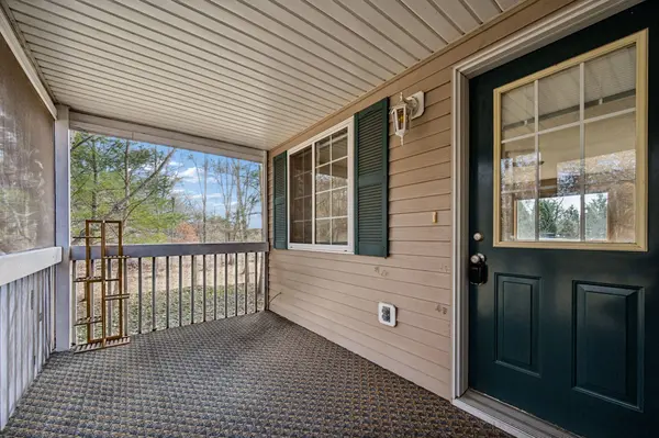 9191 64th ST SE, Clear Lake, MN 55319
