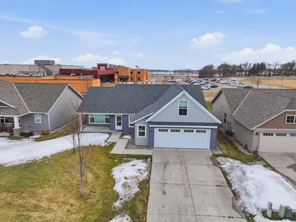 1721 Olena AVE SE, Willmar, MN 56201