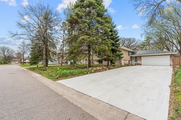 13073 Goodhue ST NE, Blaine, MN 55449