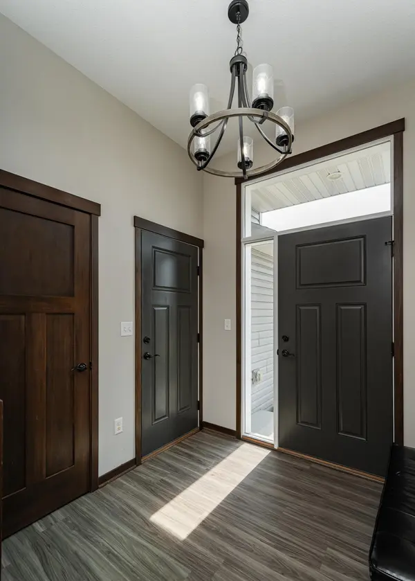1421 Tunbridge PL NE, Byron, MN 55920
