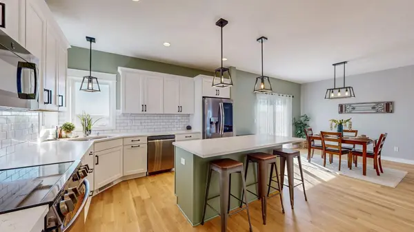 577 Keefe CT NW, Eyota, MN 55934