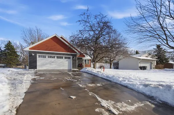7144 2nd AVE, Lino Lakes, MN 55014