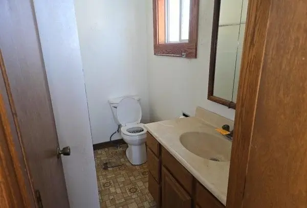 321 4th AVE SE, Winnebago, MN 56098