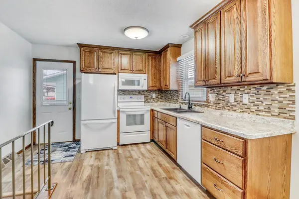 419 Brook AVE, Moorhead, MN 56560