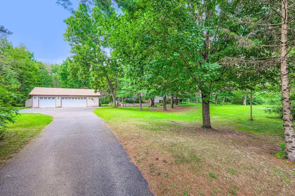 9480 206th ST N, Forest Lake, MN 55025