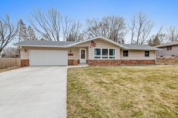 12865 1st AVE S, Burnsville, MN 55337