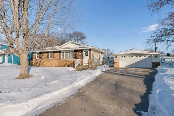 11649 Washington ST NE,  Blaine,  MN 55434
