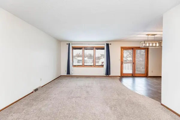 2601 Atlantic DR S, Fargo, ND 58103