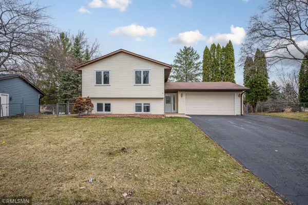15740 Harmony WAY, Apple Valley, MN 55124