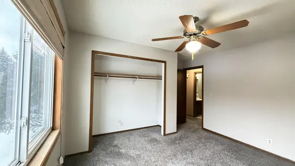 1548 7th ST E, Saint Paul, MN 55106