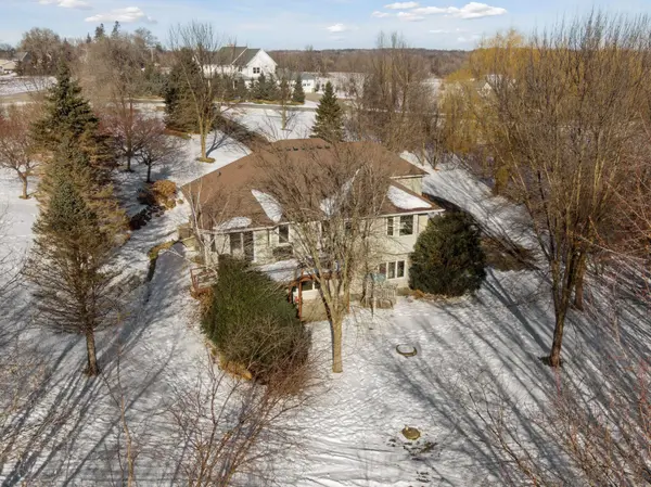 4757 S Lake Sarah DR, Maple Plain, MN 55359