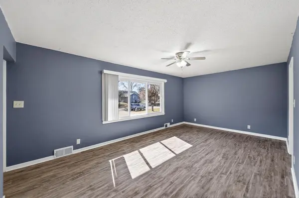 855 11th AVE SW, Forest Lake, MN 55025