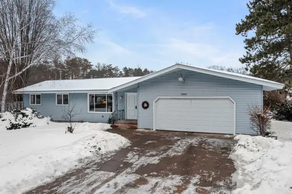 2830 Juniper ST S, Cambridge, MN 55008