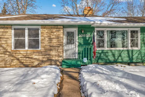 10825 Butternut ST NW, Coon Rapids, MN 55448