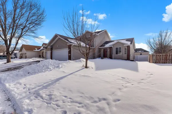 2918 Crescent Ridge TRL, Saint Cloud, MN 56301