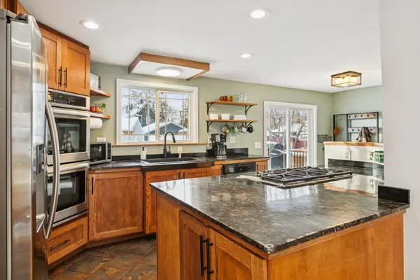 536 Michigan ST, Saint Paul, MN 55102
