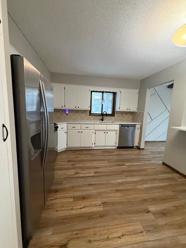 8925 Bass Creek CT, Brooklyn Park, MN 55428