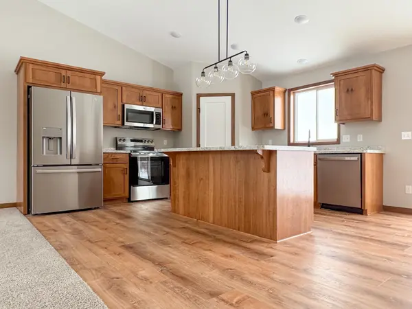 4622 9th ST NE, Saint Cloud, MN 56304
