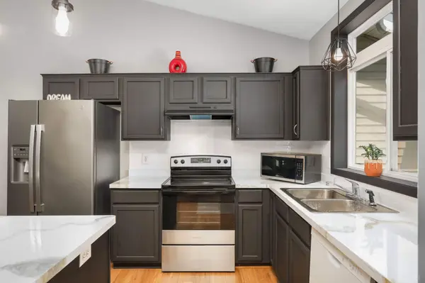 9249 Goodrich DR, Monticello, MN 55362