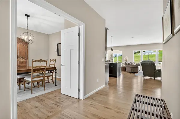 14921 Summit CIR NW, Prior Lake, MN 55379