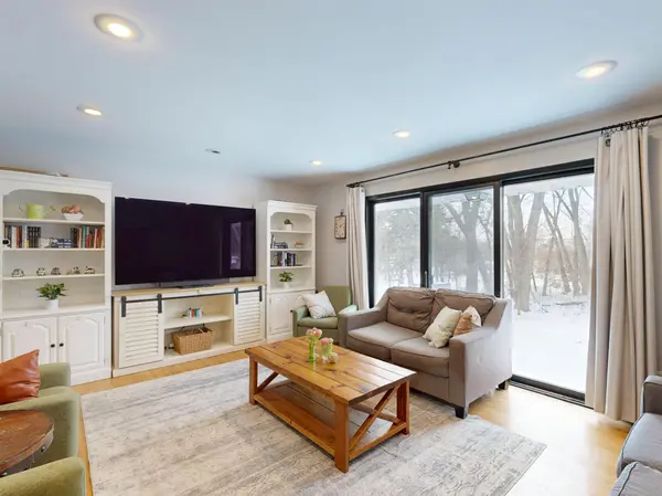3189 Midland AVE, White Bear Lake, MN 55110