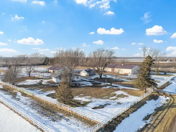 25435 555th AVE, Austin, MN 55912