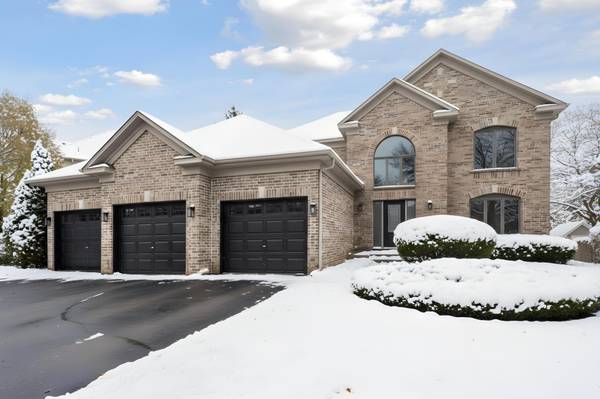 639 Carver Bluffs Pkwy,  Carver,  MN 55315