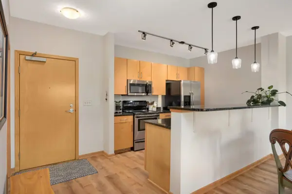 7601 Aldrich AVE S #113, Richfield, MN 55423