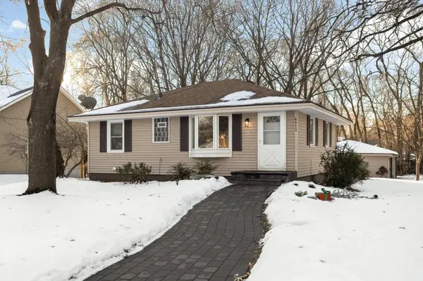 6513 Delaney AVE, Inver Grove Heights, MN 55076