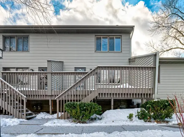 1470 Arden View DR,  Arden Hills,  MN 55112