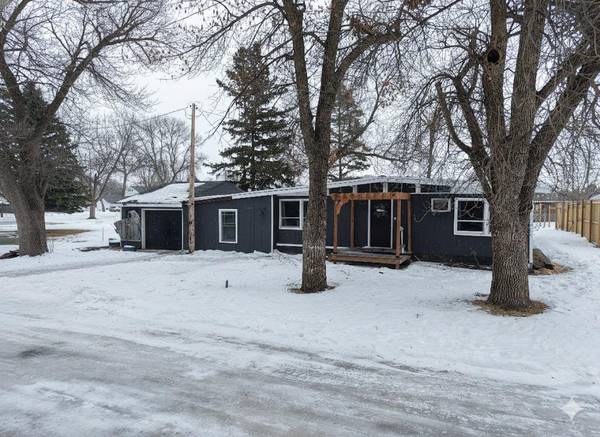 332 3rd ST, Campbell, MN 56522