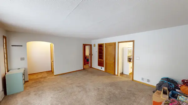 304 Secor ST N, Bricelyn, MN 56014
