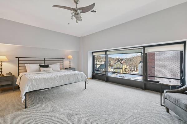 523 East AVE #214, Red Wing, MN 55066