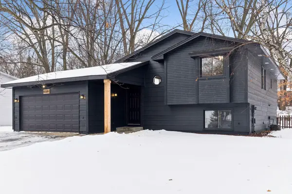 10339 Tamarack ST NW,  Coon Rapids,  MN 55433
