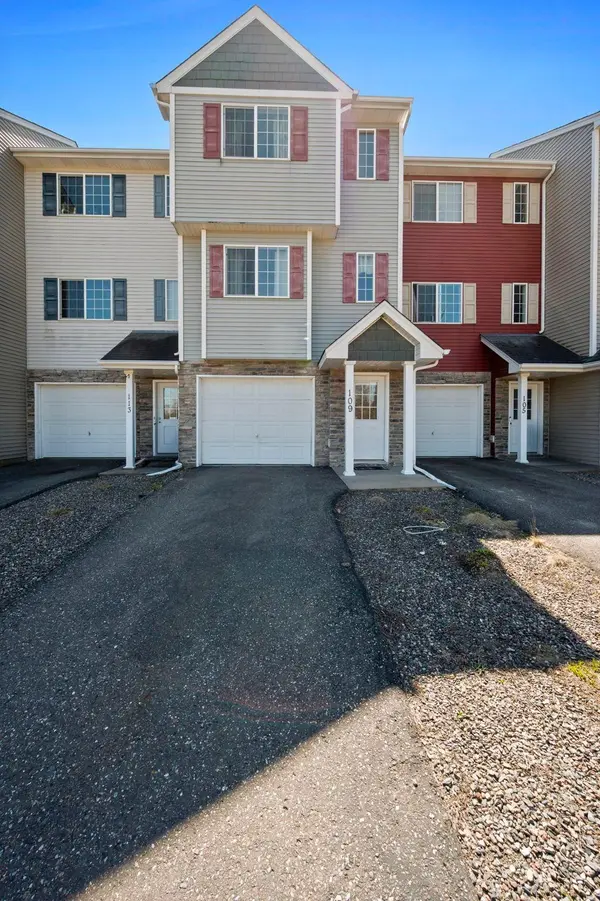 109 19th AVE SE, Cambridge, MN 55008