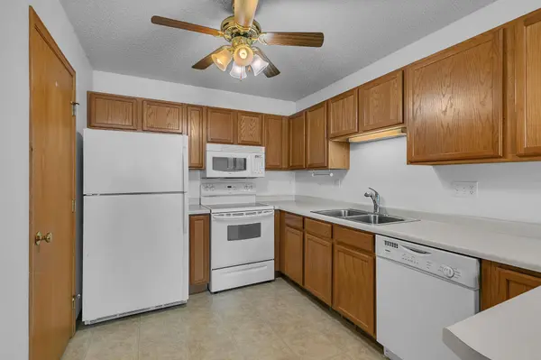 1340 Scout DR, Sartell, MN 56377