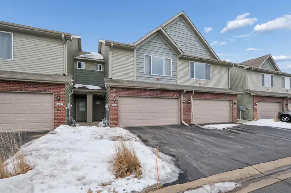 7881 Gotland LN,  Circle Pines,  MN 55014