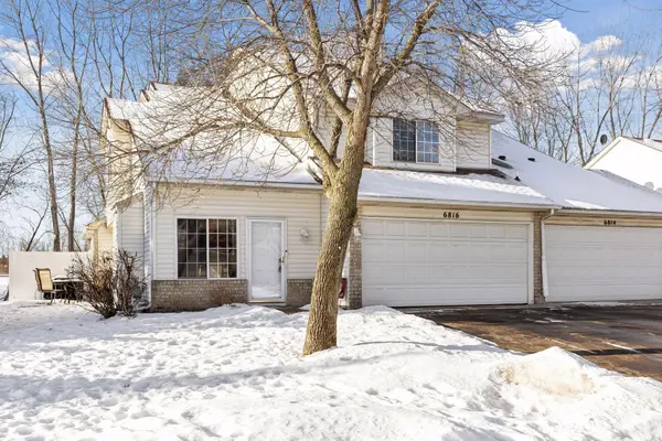 6816 Benton CIR ##35, Inver Grove Heights, MN 55076