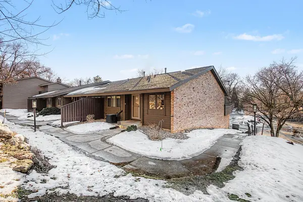 165 Birnamwood DR, Burnsville, MN 55337