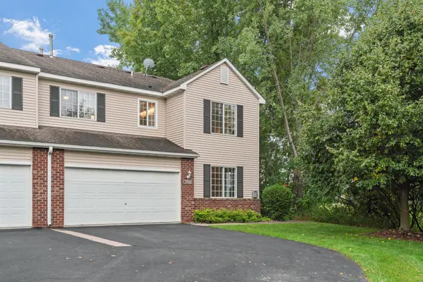 17913 96th AVE N, Maple Grove, MN 55311