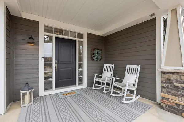 3862 Pascolo BND, Chaska, MN 55318