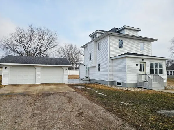 251 2nd ST, Dawson, MN 56232