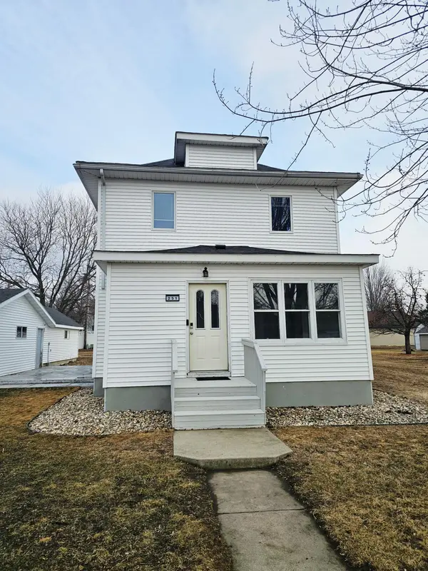 251 2nd ST, Dawson, MN 56232